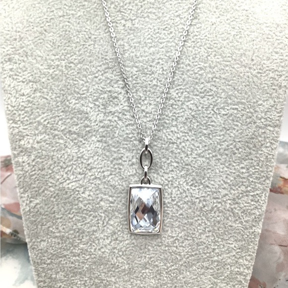 Swarovski Silver Necklace with extender - Picture 1 of 3